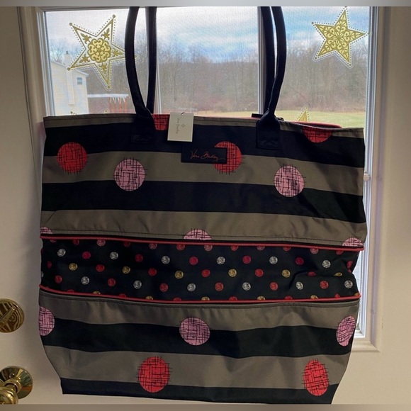 Vera Bradley Large Travel Tote Zips apart for more room NWOT “Havana Hot Spots” - Picture 1 of 5